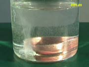 Окислительно-восстановительные процессы. Гальваническая пара медь-цинк в соляной кислоте («растворение» медного кольца)