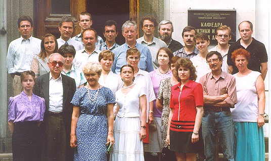 highp.jpg (99844 bytes)