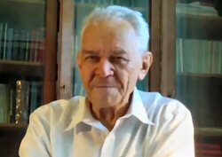 Юрий Александрович Золотов