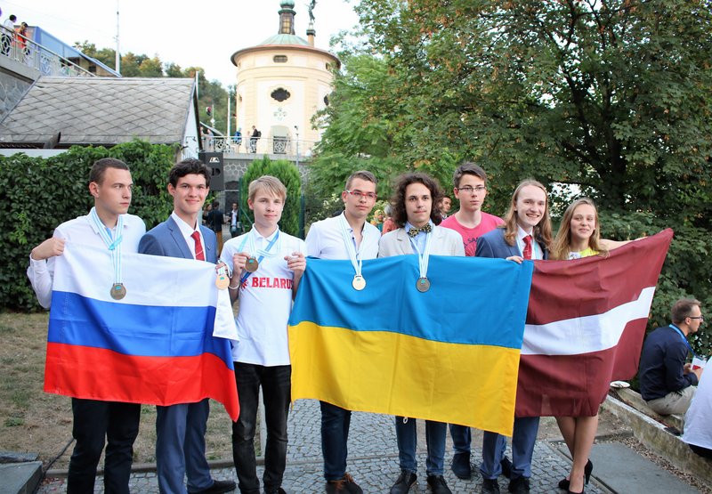 Юные химики России, Беларуси, Украины и Латвии - вместе